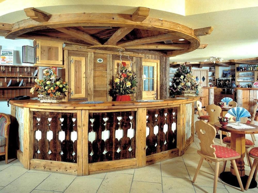 Hotel Bellevue Canazei Εξωτερικό φωτογραφία