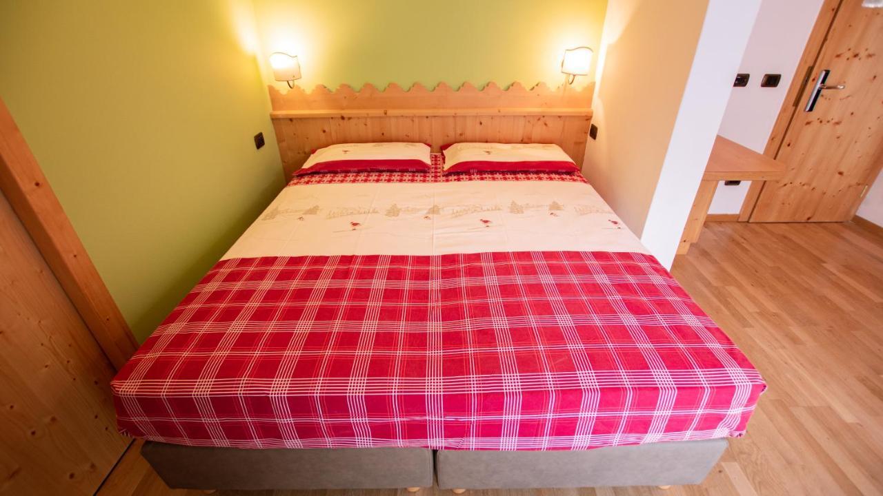 Hotel Bellevue Canazei Δωμάτιο φωτογραφία