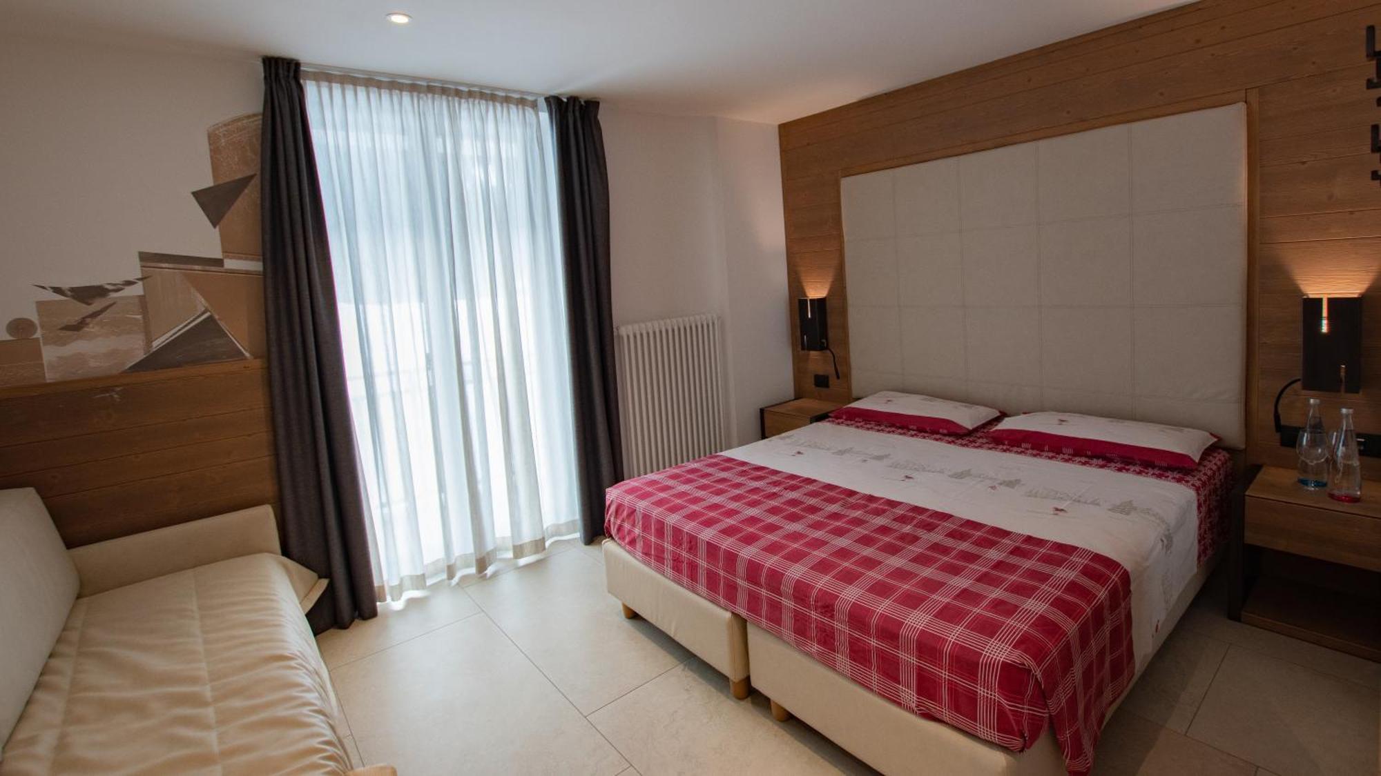 Hotel Bellevue Canazei Εξωτερικό φωτογραφία