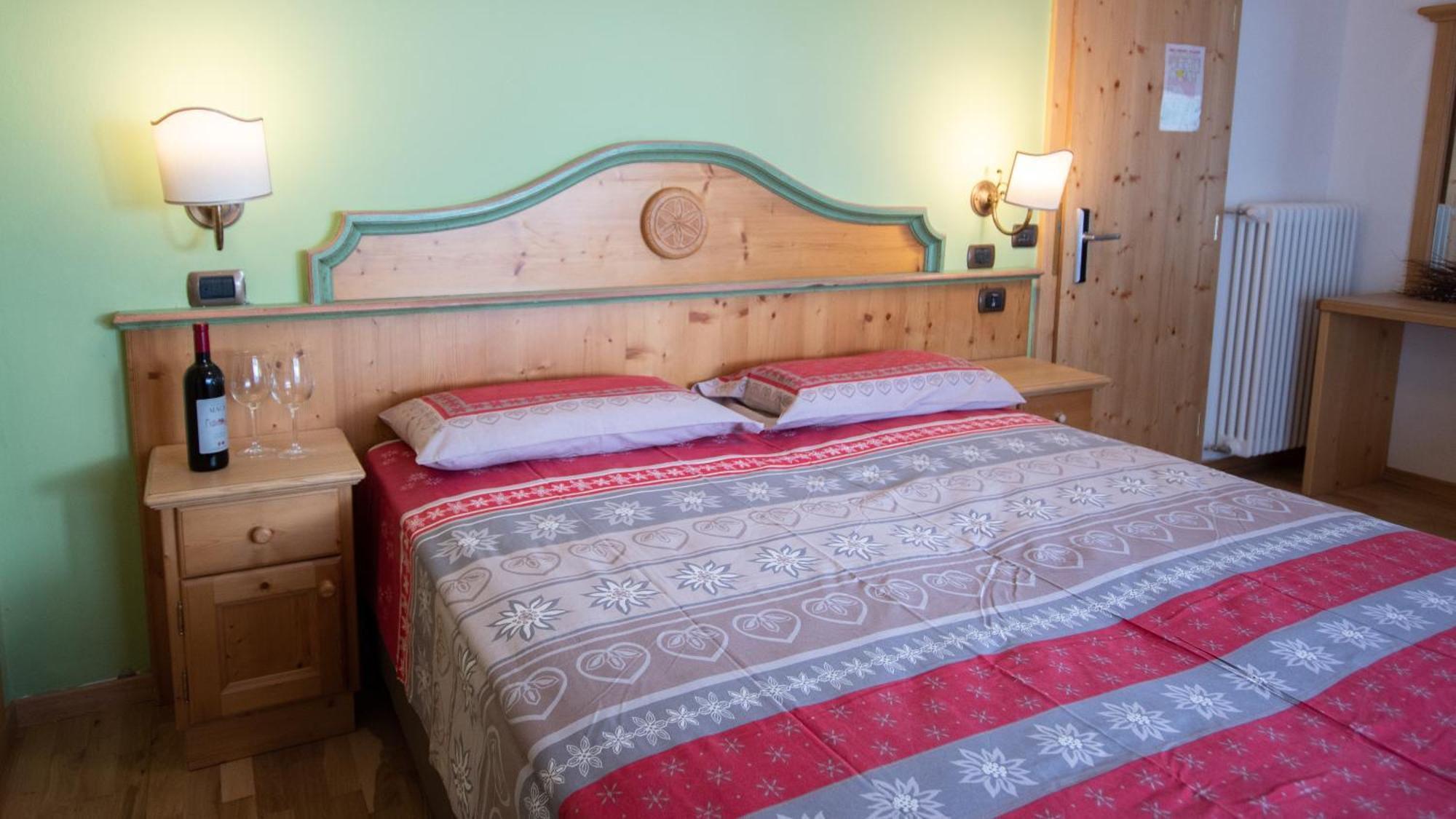 Hotel Bellevue Canazei Εξωτερικό φωτογραφία
